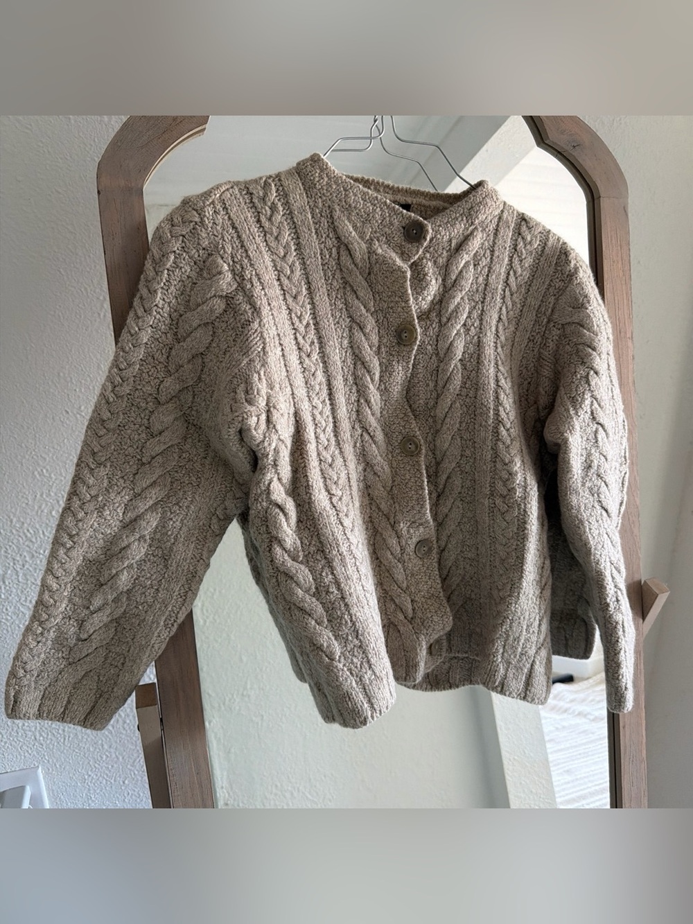 Paul James vintage Cozy Cable-Knit Button-Up Sweater Cardigan - Beige